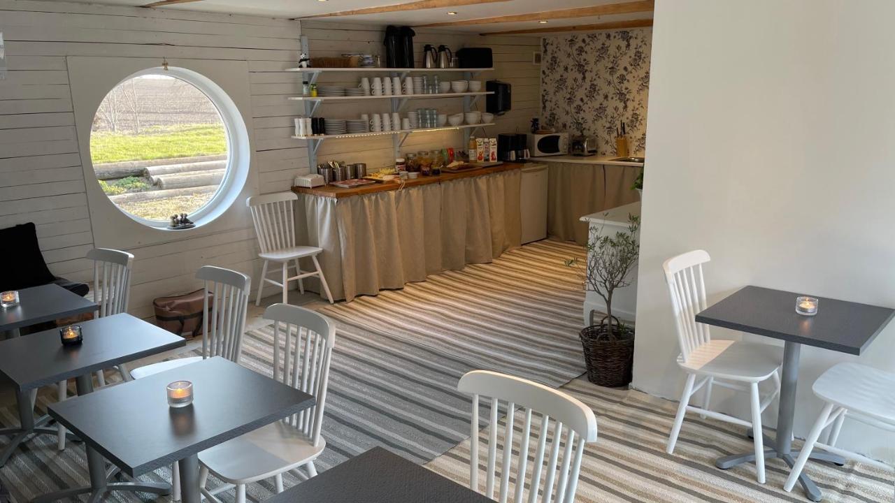 Peppinge Bed & Breakfast Loderup Bagian luar foto